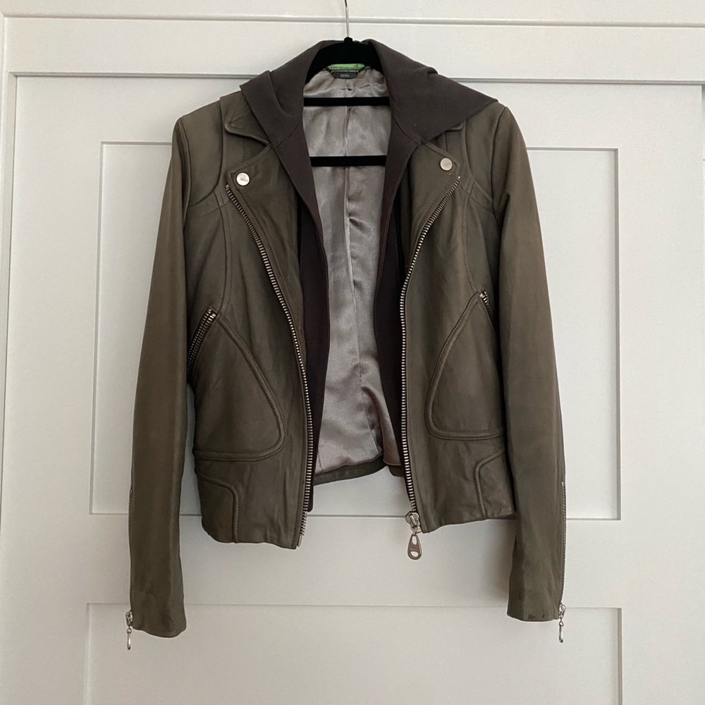 Doma Leather Motorcycle Jacket - Small